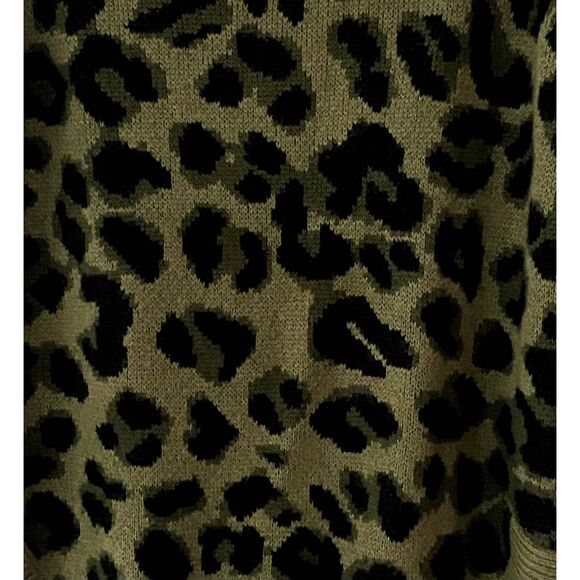 89th & Madison Cheetah Print Olive Green Black Cowl Neck Sweater Small Petite - Picture 6 of 10